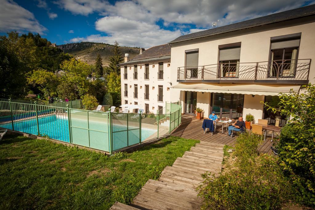 Logis Hotel Restaurant Le Mont Aigoual Meyrueis Exterior photo